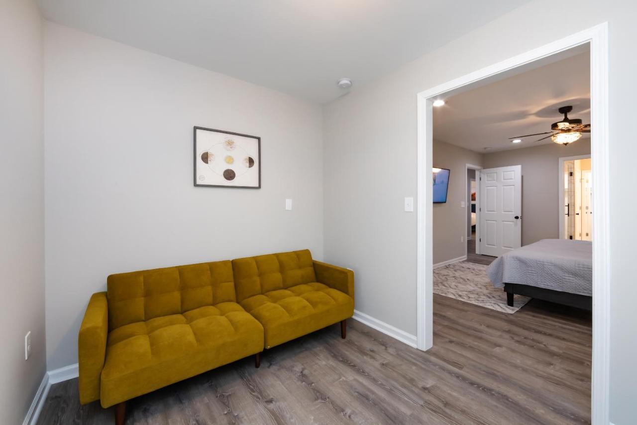 Brandnew Spacious 4 Bedroom House Minutes To Uptown تشارلوت المظهر الخارجي الصورة