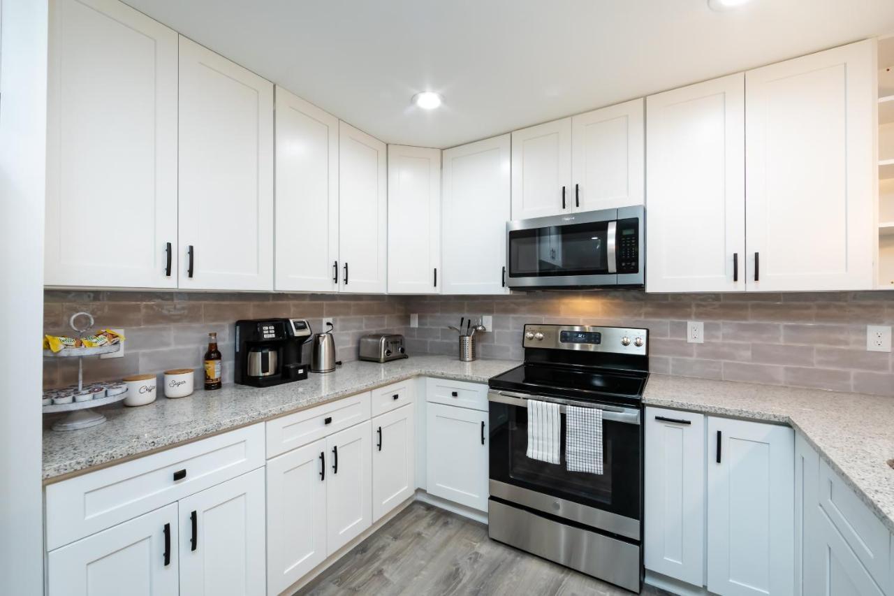 Brandnew Spacious 4 Bedroom House Minutes To Uptown تشارلوت المظهر الخارجي الصورة